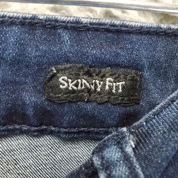 Judy Blue Jeans Women’s Size 15/32 Blue With Red Stripe Skinny Fit Distressed - Picture 3 of 13